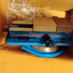 Precision Mill Vise Brand New!