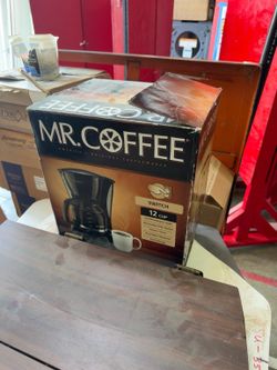 Mr. Coffee 12-Cup Coffee Maker – Works Great