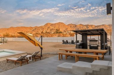 Custom Solid Wood Dining Table – Handmade & Built to Order