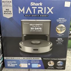 Self Empty Cleaning Robot 