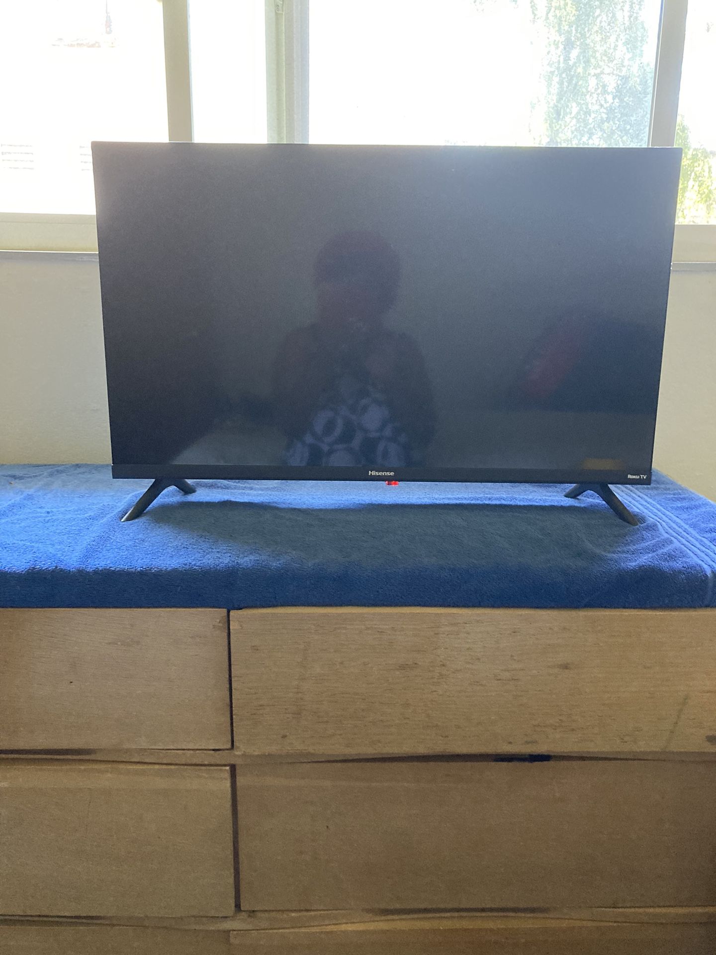 Hisense Tv 32 Inches With Remote