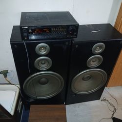 House System  Does Not Hsve Cd Player