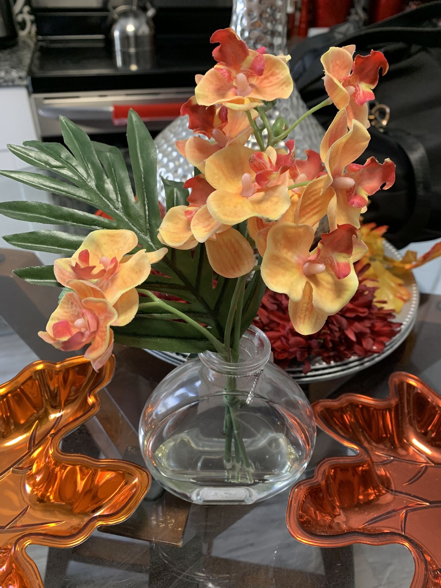 FALL FLORAL ARRANGEMENT &LEAF TRAYS