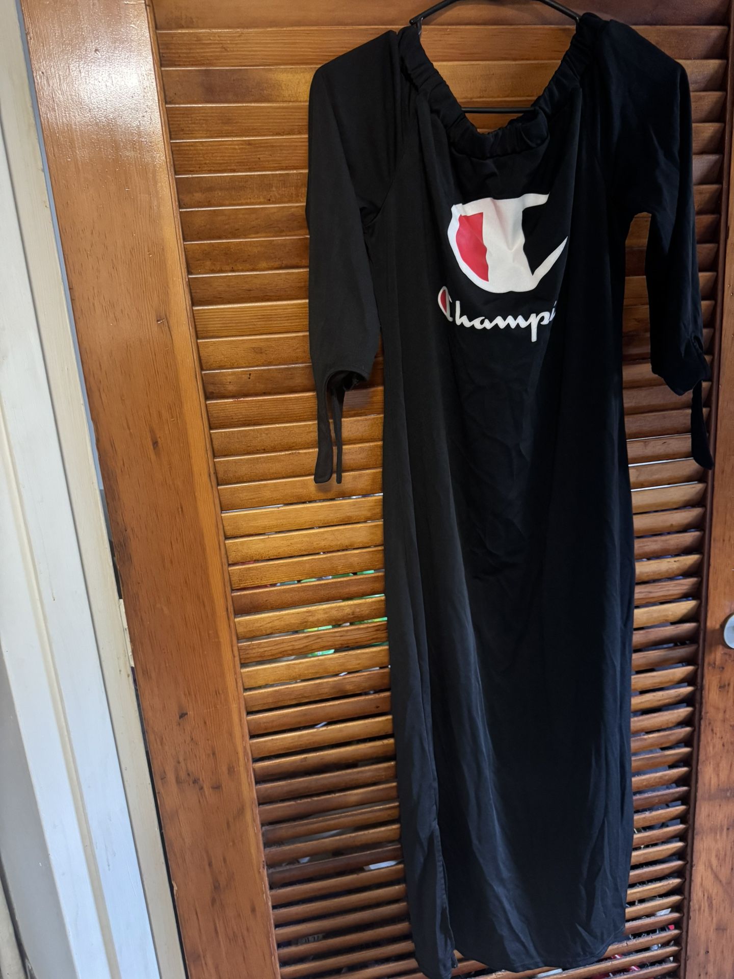 Champion Women’s Dress