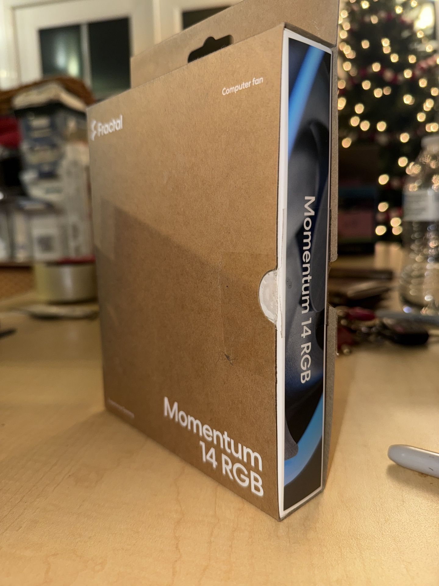 Fractal Momentum 14 RGB – 140mm Fan (Open Box / Like New)