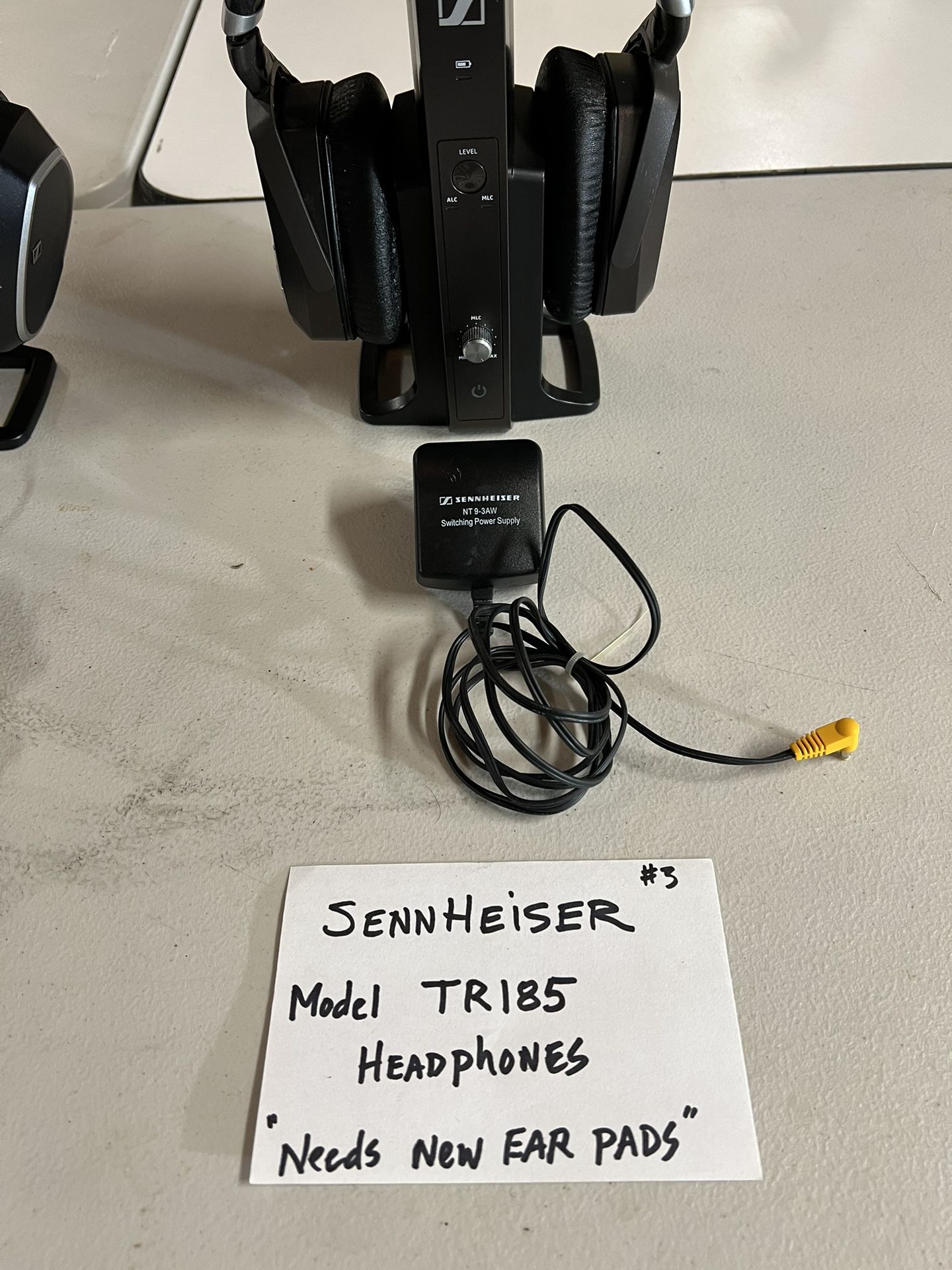 SennHeiser TR185 Headphones