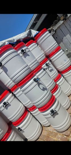 Barriles Barrel Dog Food Container Linpios De Quimico Para guardar cualquier cosa 20 gallon $22 Each Ontario ca