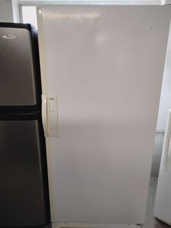 Kenmore Freezer frost free 21cuft