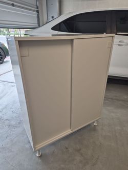 IKEA SHELF (31.3×39×13.5)