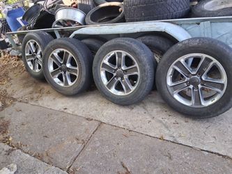 5 lugs size18 came off Jeep
