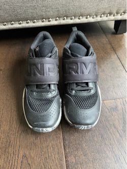 Under Armour Boys Basketball Shoes - Size 7