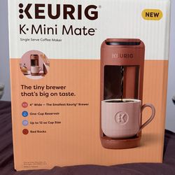 Keurig K-Mini Mate (Red Rocks)