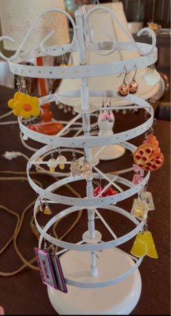 Earring Holder with Quirky earrings included