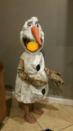 FROZEN HALLOWEEN COSTUME
