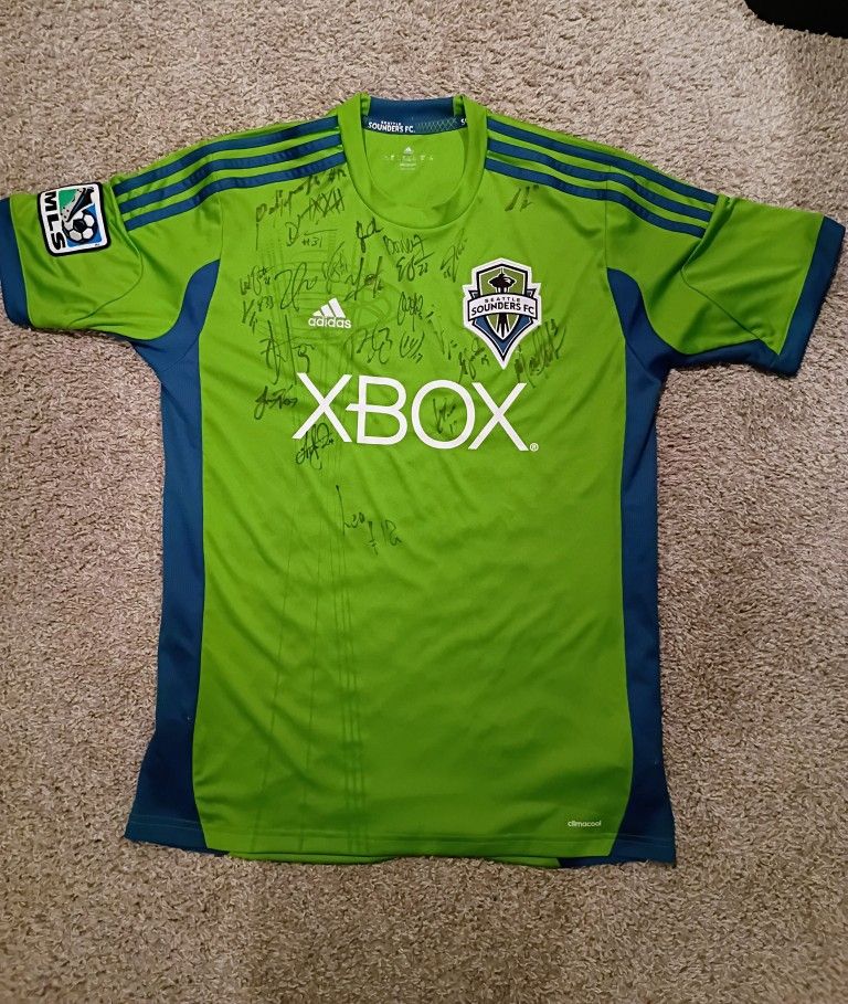 Seattle Sounders FC TEAM SIGNED Soccer Jersey XL Autographed
