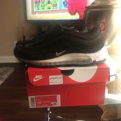 Air Max 97 And Vapormax Plus