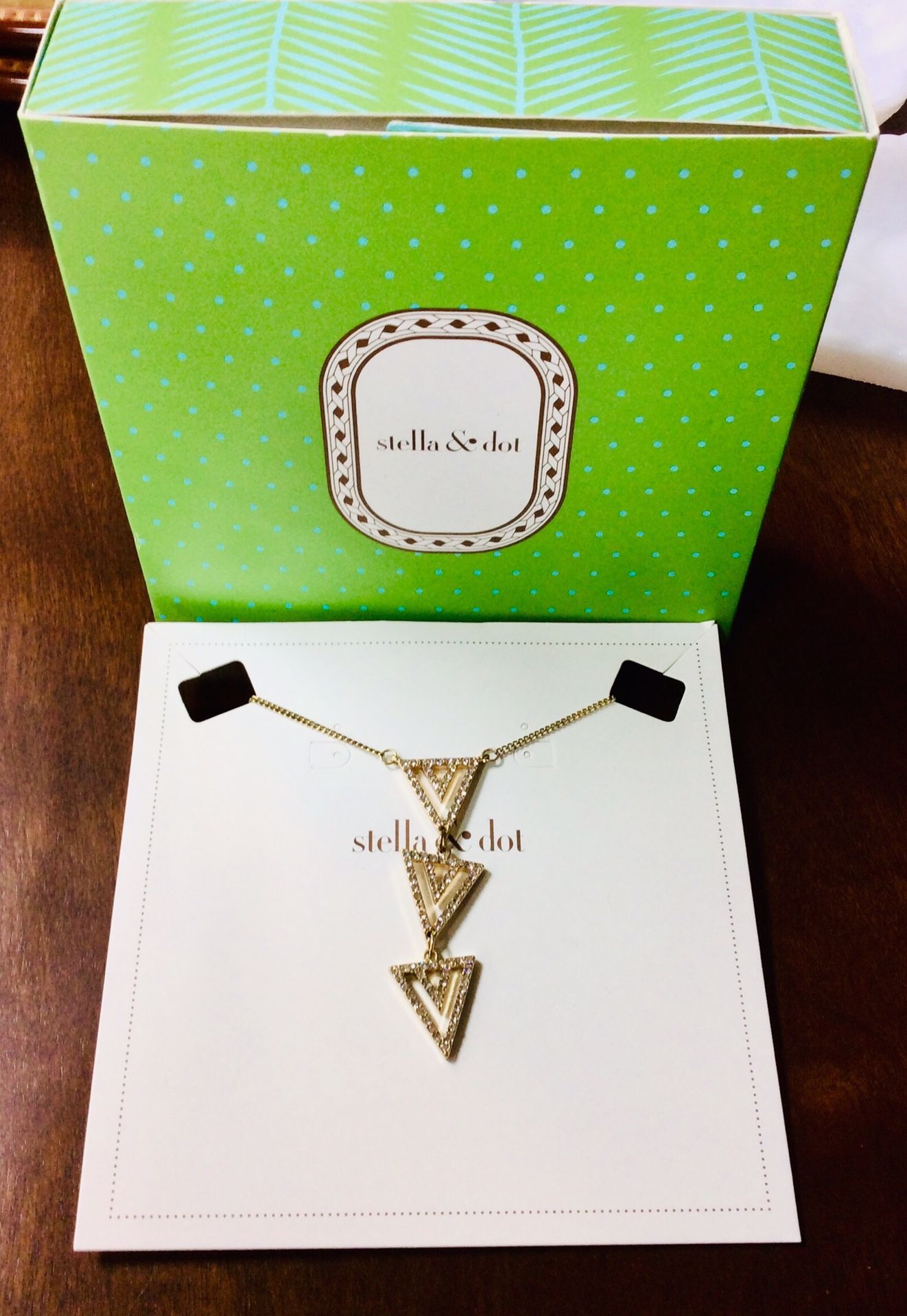 Stella and Dot Necklace *new*