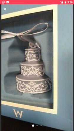 Wedgwood 2009 Cake Ornament