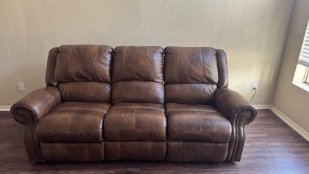 MOVING SALE! 📦