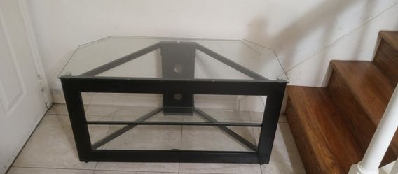 Tv stand/entertainment center - 42" long X 22" high
