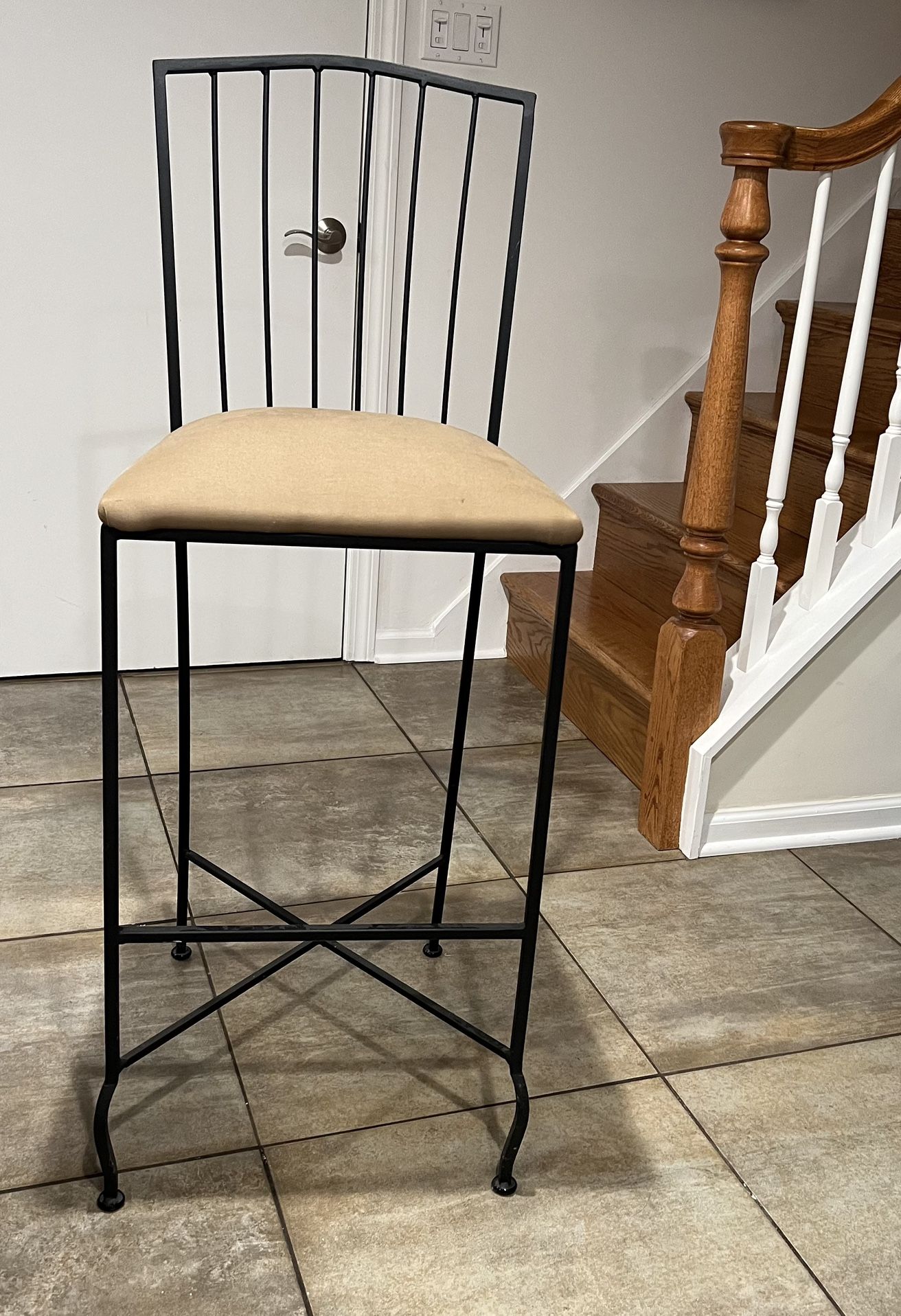 Bar Stools Five Pieces - $40 each