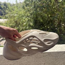 Yeezy Foamrunners NEED THEM GONE