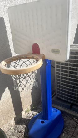 Little Tikes Basketball Hoop