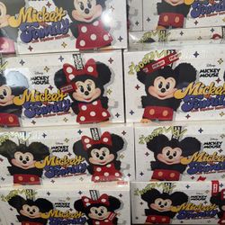 Pop Mart Disney Mickey Family Together Series Plush Keychain Sealed Case100% Authentic  (8 Blind Box) 