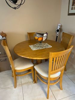 Table and chairs, for 4 people