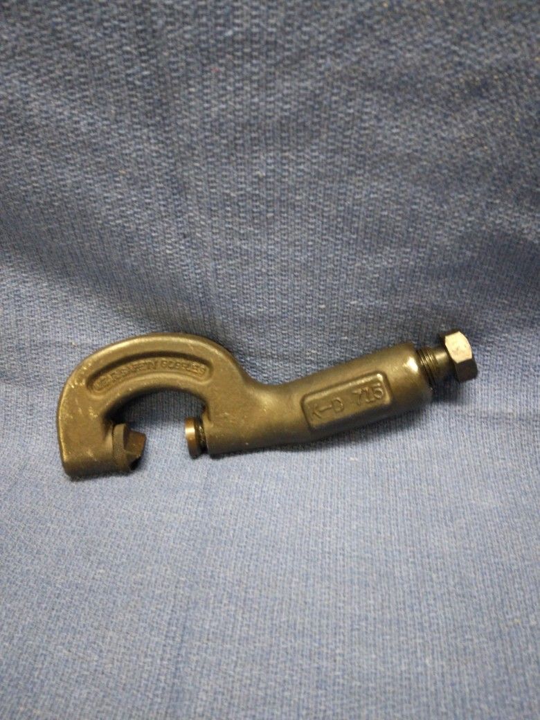 K-D 715 Breaker Splitter Buster made USA