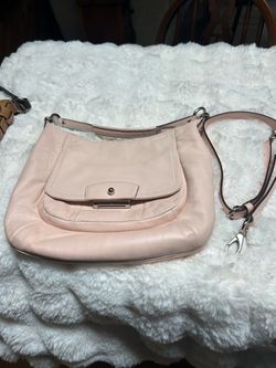 Coach purse with shoulder and carry straps