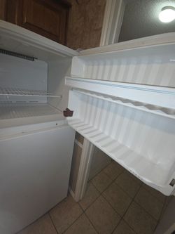 Hotpoint Refrigerator