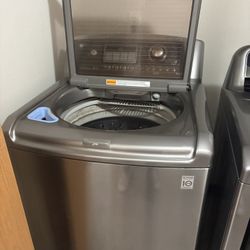 LG Front Load Washer & Electric Dryer Set