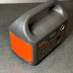 Jackery Explorer 240 Portable Power Station 241.9Wh 200W Solar Generator