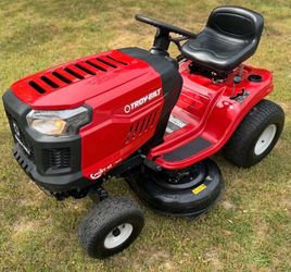 Troy Bilt Lawn Mower (Free Delivery)