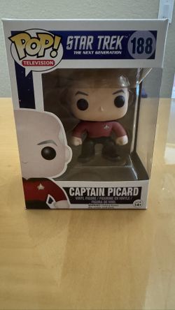 STAR TREK: THE NEXT GENERATION* POP! CAPTAIN PICARD VINYL FIGURE – COMMAND YOUR COLLECTION!