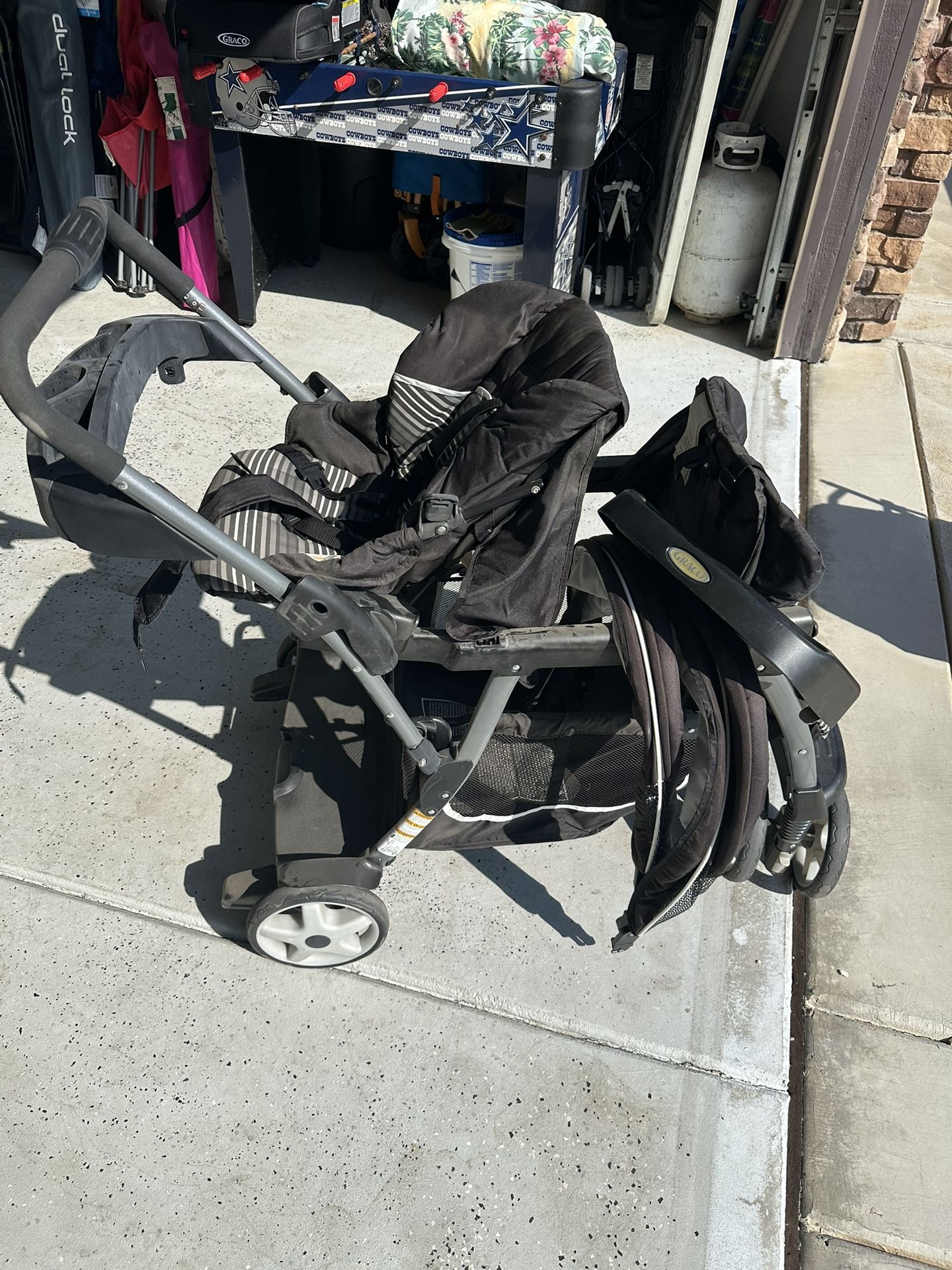 2-3 Person Stroller 