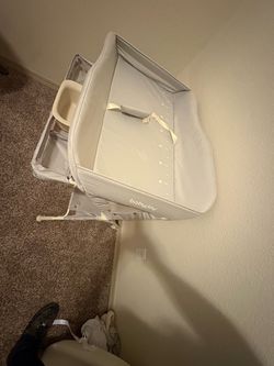 Baby joy changing table