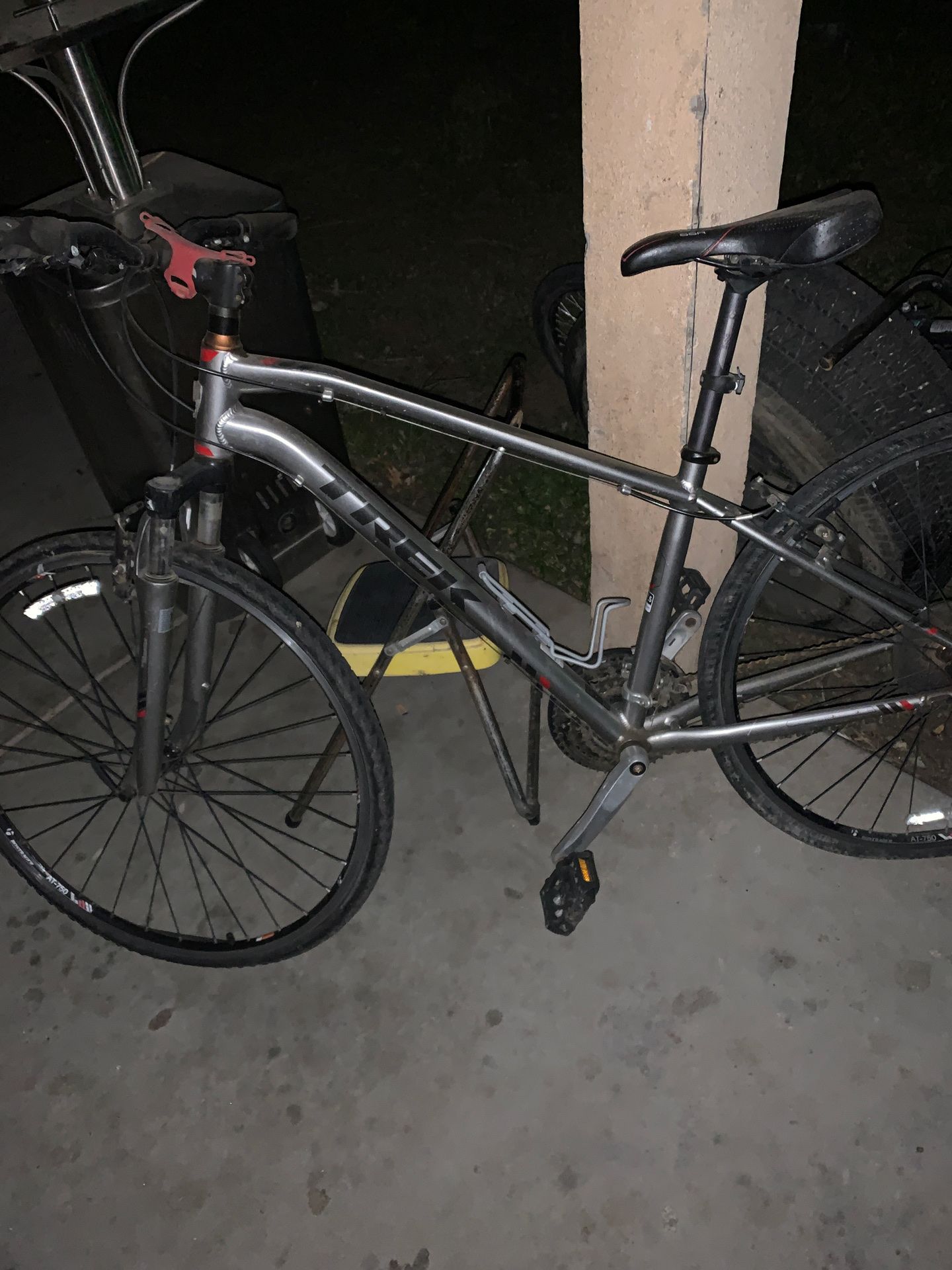 trek alpha gold aluminum 8.2 ds