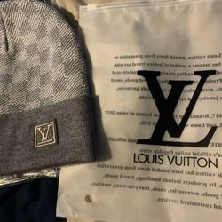 Louis Vuitton Petit Damier Beanie Gray, One-Size