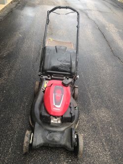 Honda GCV 170 lawnmower $85