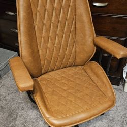 Adjustable Office Chair with Removable Armrests