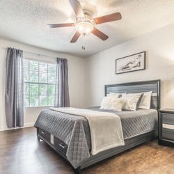 Queen Bedroom Set