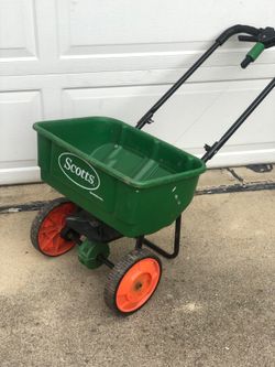 garden spreader