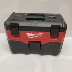Milwaukee 2 Gallons Cordless Wet Dry Vacuum 