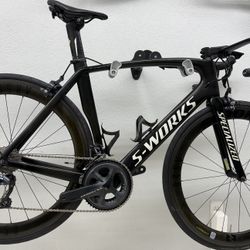 🚴🏻 🔥 S-Works Tarmac – Size 56 – Carbon Race Bike 🔥  Top-level performance road bike. Super light and fast.