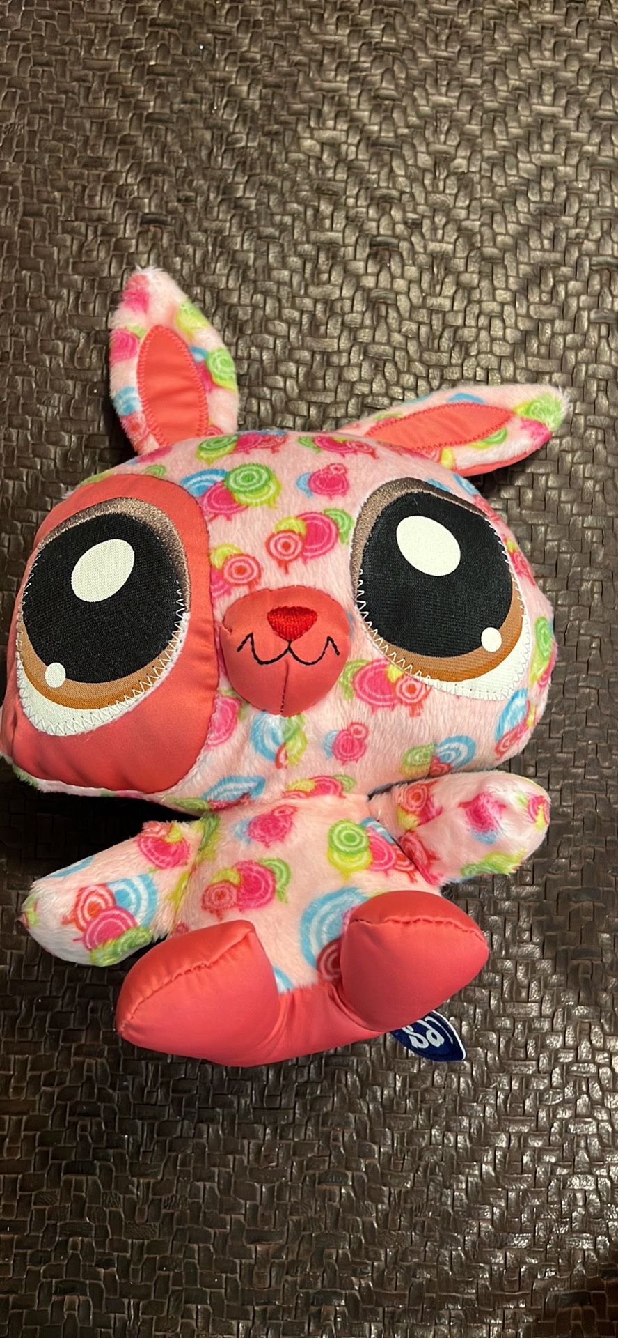 Hasbro Littlest Pet Shop LPS Happiest Bunny Rabbit Plush Big Eyed Stuffed Toy