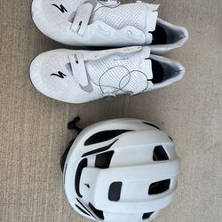 Specialized cycling shoe and helmet. Sz 12.5