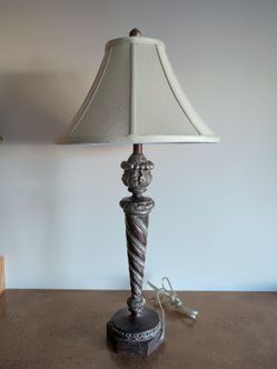 Table lamp