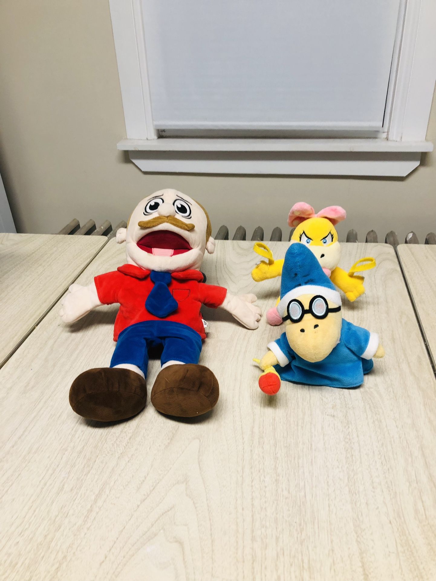 Super Mario Logan SML MARIO Puppet Jeffy Dad With Extras